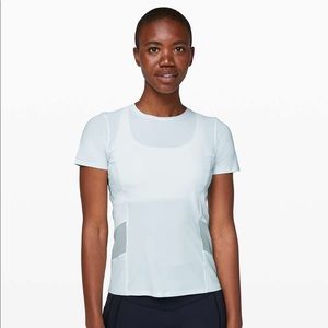 LULULEMON Cross Court Play Short Sleeve - Size 2